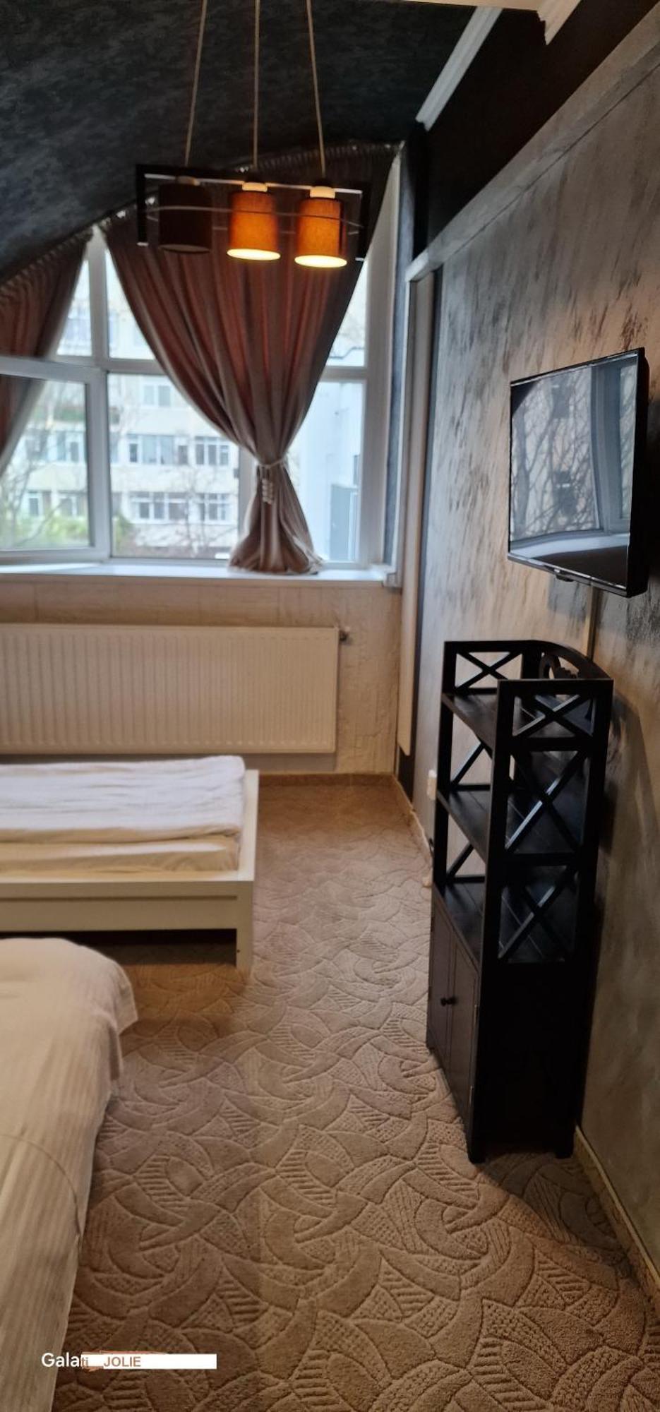 Hotel Jolie Apartments Galaţi Buitenkant foto
